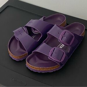 Big Buckle Purple Açaí Patent Leather Birkenstock Arizona Size 37 Regular width